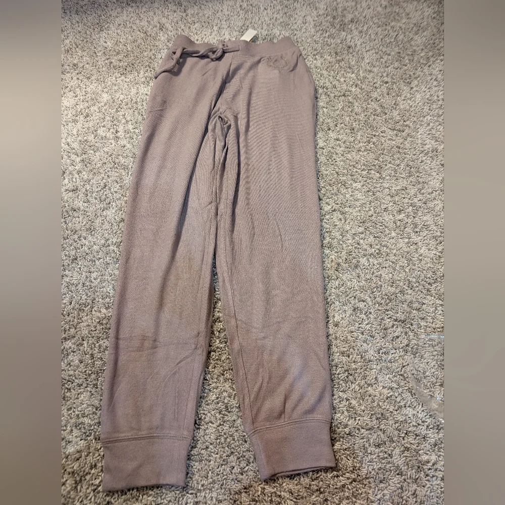 Nib. Soft Comfy Cozy Pink! Sweats